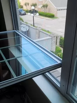 Replacement Insulated Window Tilted Single Hung Silver Frame